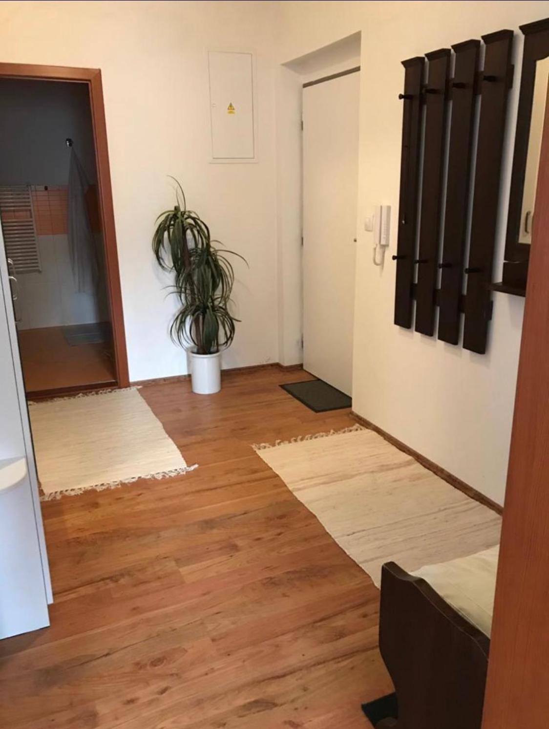 Utulny Apartman Triangel 50M Od Lyziarskeho Vleku Zahradky Donovaly Buitenkant foto
